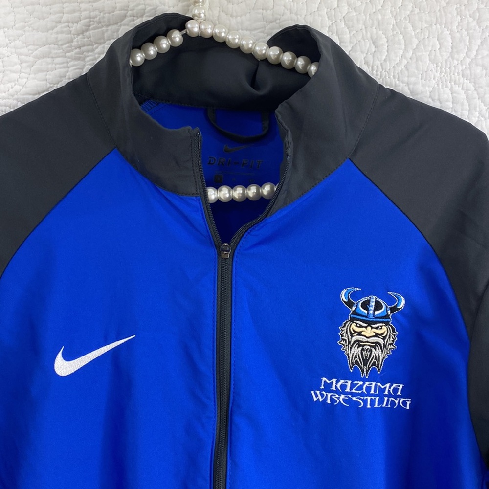 Nike Mazama Wrestling warm up jacket - Picture 2 of 3